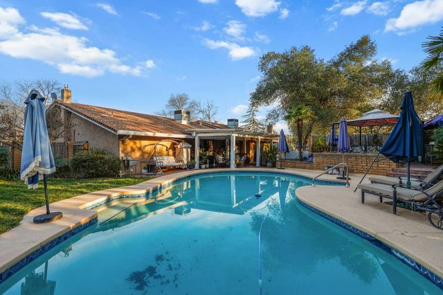 15624 Ranchland Drive, Redding, CA 96001