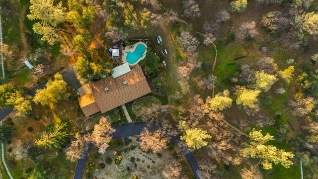 15624 Ranchland Drive, Redding, CA 96001