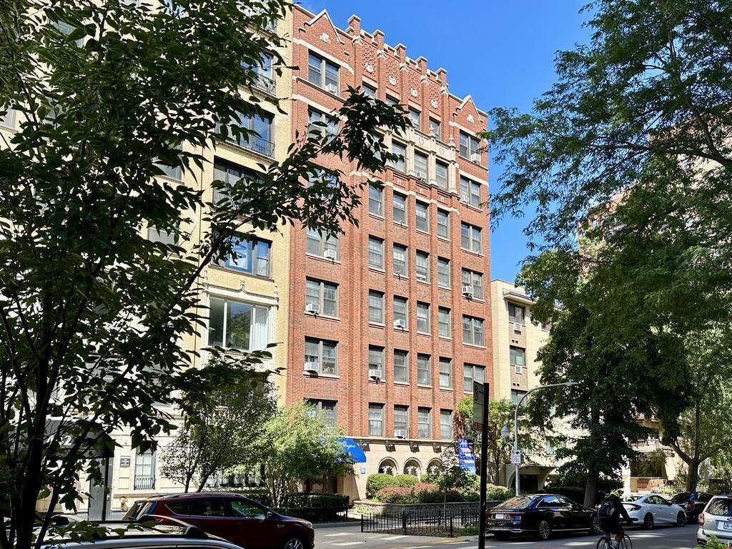 434 W Wellington Avenue 601, Chicago, IL 60657
