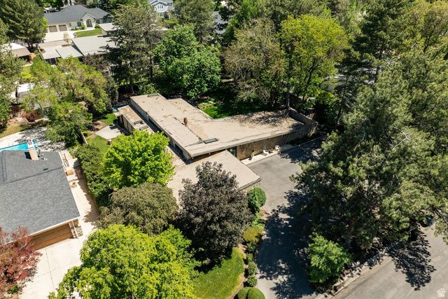 5457 S COTTONWOOD CLUB DR, Holladay, UT 84117