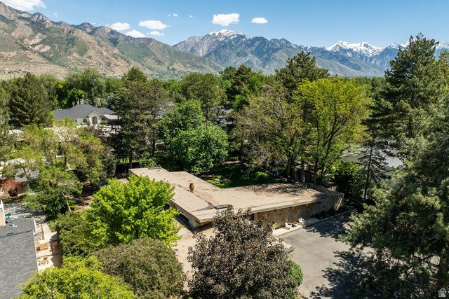 5457 S COTTONWOOD CLUB DR, Holladay, UT 84117