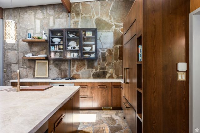 5457 S COTTONWOOD CLUB DR, Holladay, UT 84117