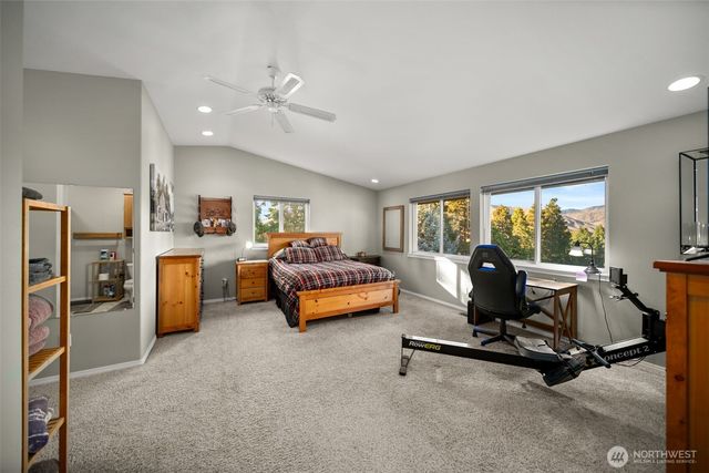 530 S Lynn, East Wenatchee, WA 98802