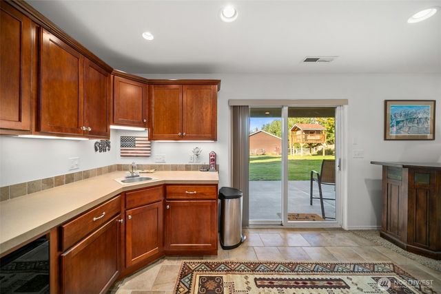 530 S Lynn, East Wenatchee, WA 98802