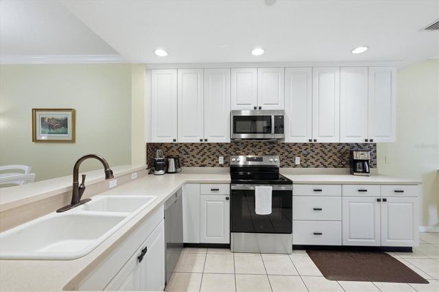 7115 BOCA GROVE PLACE 103, Lakewood Ranch, FL 34202