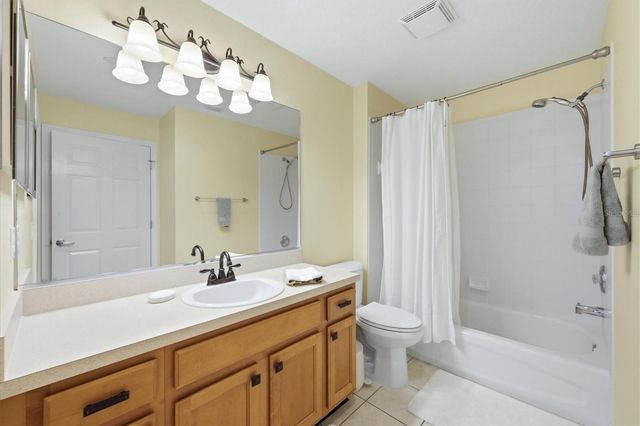 7115 BOCA GROVE PLACE 103, Lakewood Ranch, FL 34202