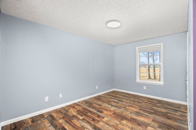 6041 McDaniels Rd, Springfield, TN 37172