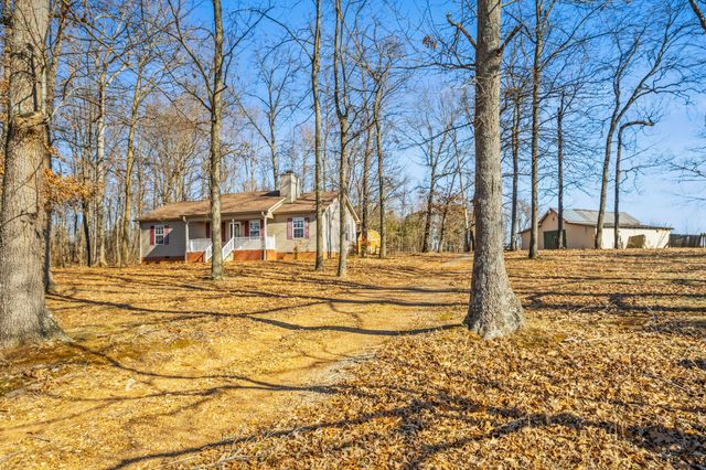 6041 McDaniels Rd, Springfield, TN 37172