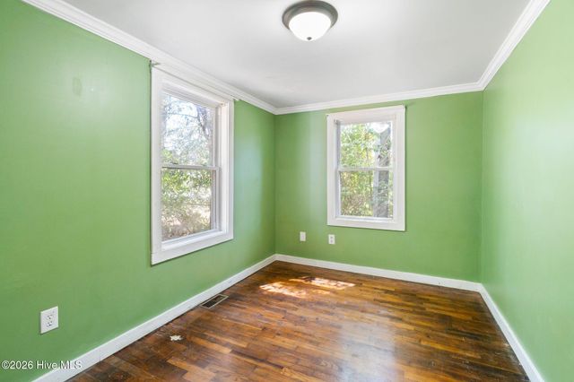 2715 Castle Hayne Road, Wilmington, NC 28401