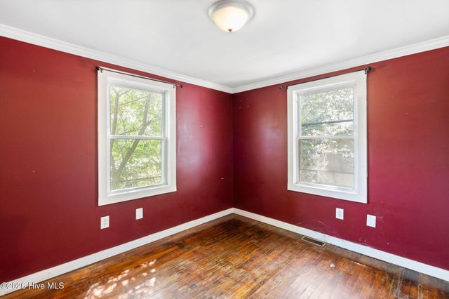 2715 Castle Hayne Road, Wilmington, NC 28401