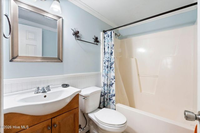 2715 Castle Hayne Road, Wilmington, NC 28401