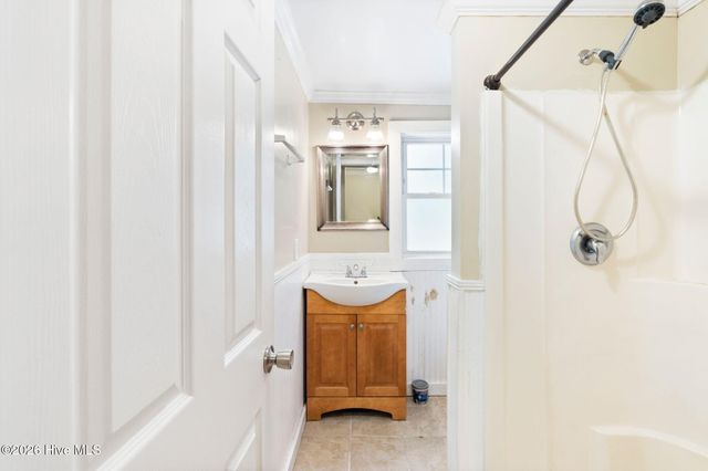 2715 Castle Hayne Road, Wilmington, NC 28401