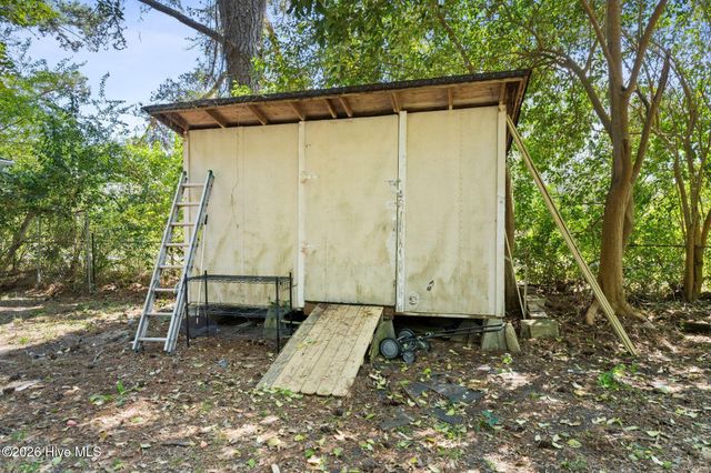 2715 Castle Hayne Road, Wilmington, NC 28401