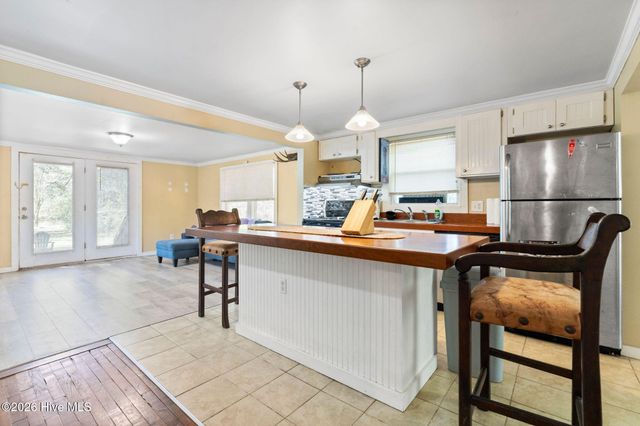 2715 Castle Hayne Road, Wilmington, NC 28401