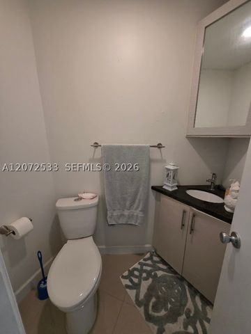 4393 NW 11th St 20, Miami, FL 33126
