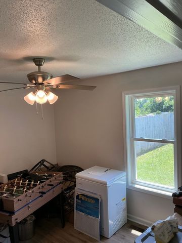 1925 Timberline Cir, Oak Grove, KY 42262