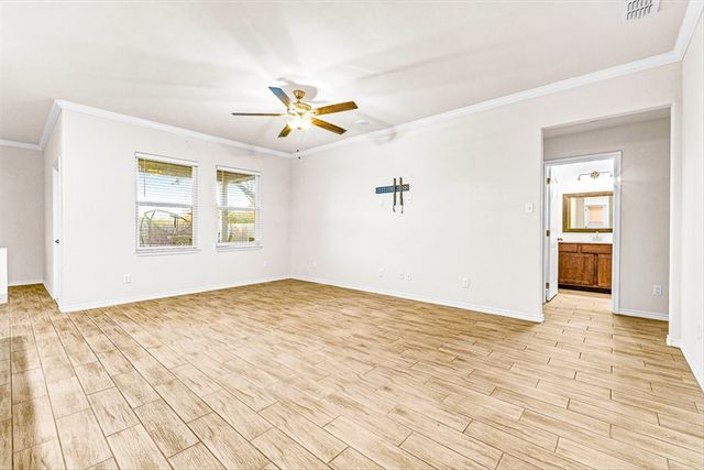 1954 Admiral Lane, Aransas Pass, TX 78336