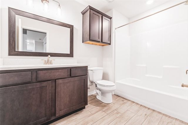 1954 Admiral Lane, Aransas Pass, TX 78336