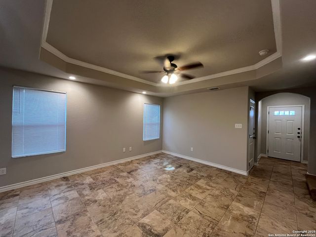 6303 luglio, San Antonio, TX 78233