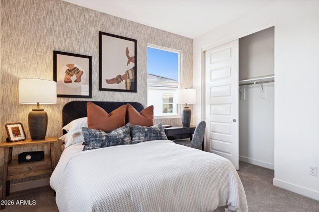 10030 S 23RD Lane, Phoenix, AZ 85041