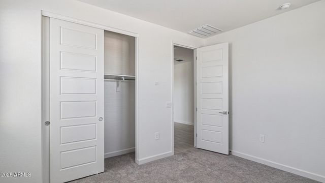 10030 S 23RD Lane, Phoenix, AZ 85041