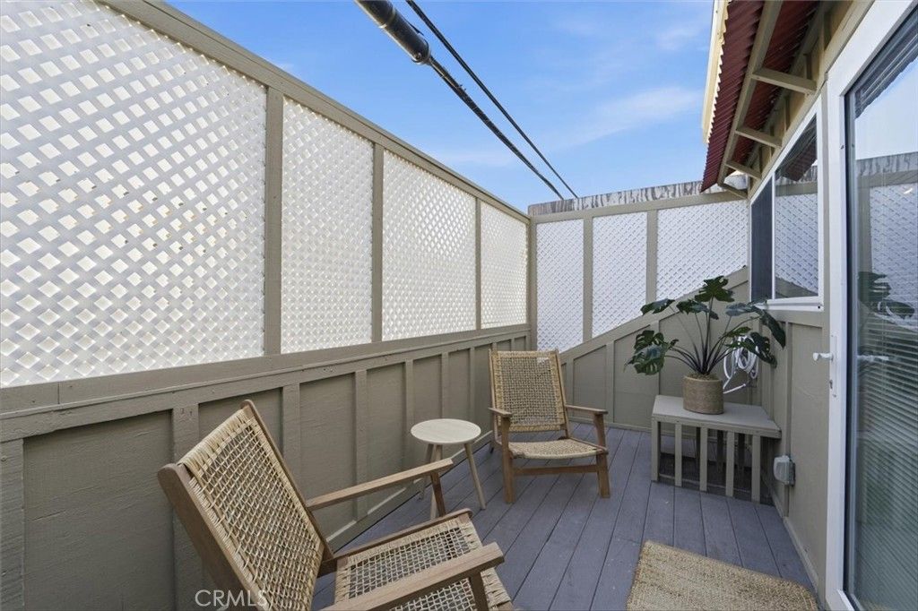 Image 33 of property listing at 320 Paseo De La Playa #E, Redondo Beach, CA 90277
