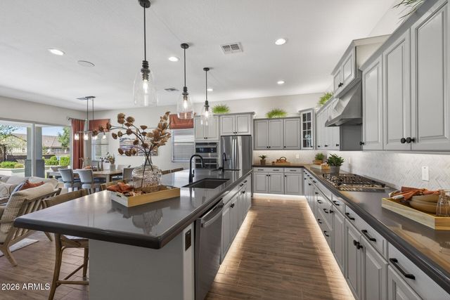 23024 E ARROWHEAD Trail, Queen Creek, AZ 85142