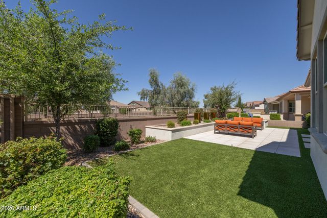 23024 E ARROWHEAD Trail, Queen Creek, AZ 85142