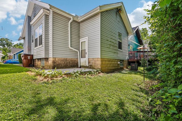 26 W 30th Street, Latonia, KY 41015