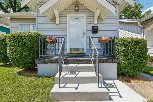 26 W 30th Street, Latonia, KY 41015