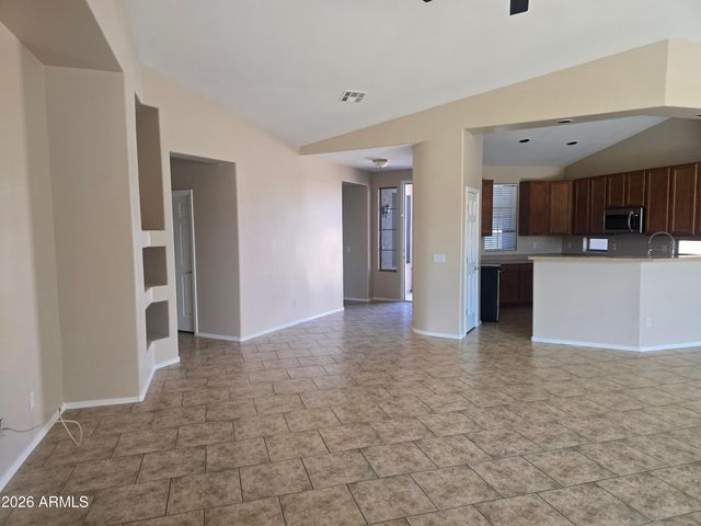 13221 S 176TH Avenue, Goodyear, AZ 85338