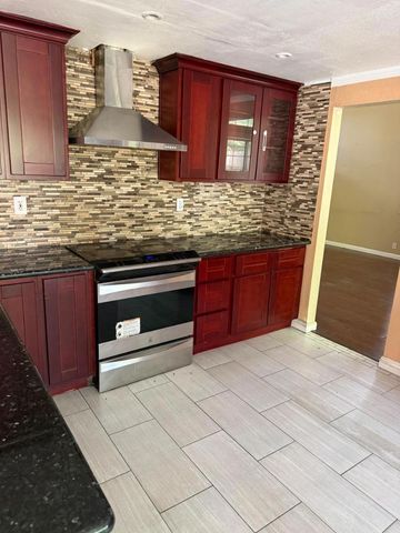 3905 Wilkesboro Avenue, Modesto, CA 95357