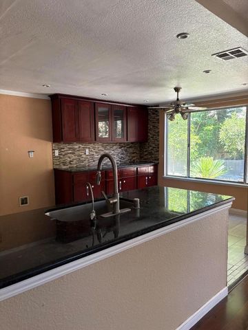 3905 Wilkesboro Avenue, Modesto, CA 95357