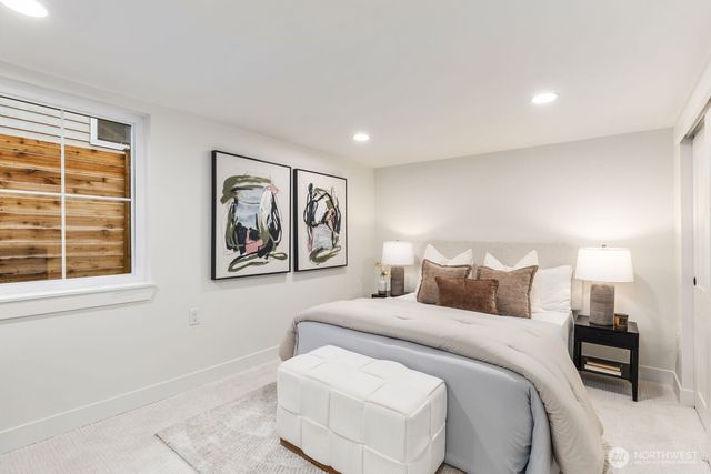 306 NW 45th Street, Seattle, WA 98107