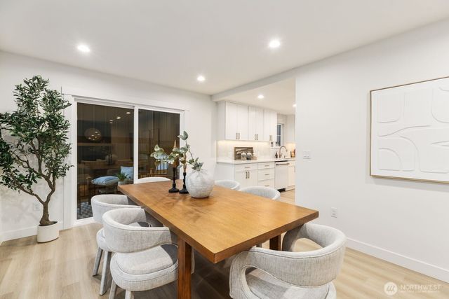 306 NW 45th Street, Seattle, WA 98107