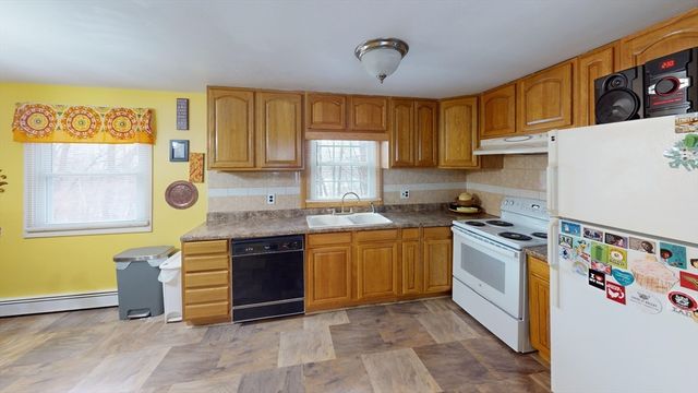 120 Senna Road, Fitchburg, MA 01420