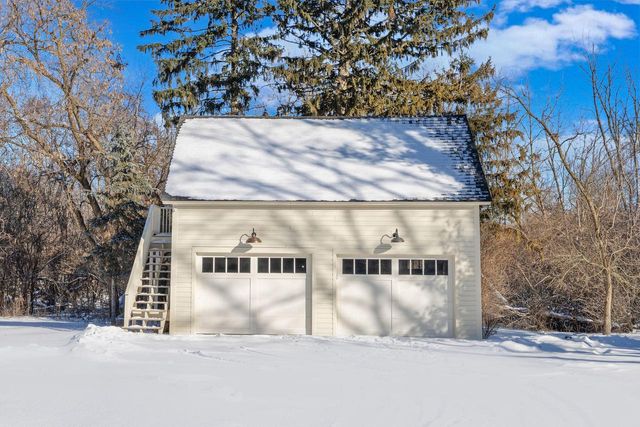 8590 N Green Bay COURT, River Hills, WI 53217