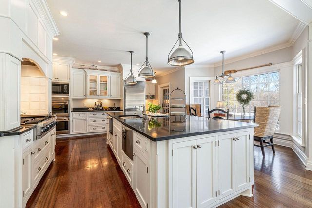 8590 N Green Bay COURT, River Hills, WI 53217