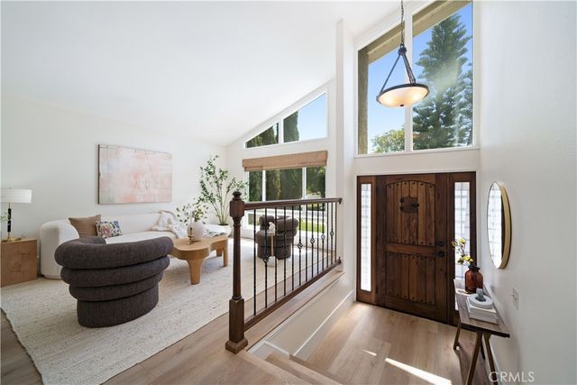 672 Garland Court, Thousand Oaks, CA 91360