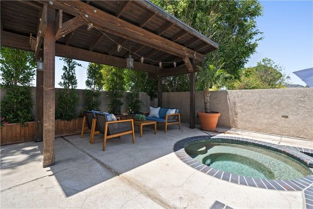 672 Garland Court, Thousand Oaks, CA 91360