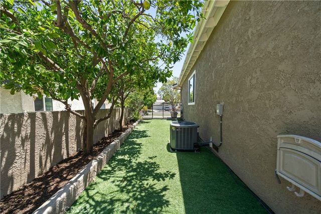 672 Garland Court, Thousand Oaks, CA 91360