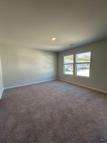 109 Pin Oak Trail, Milledgeville, GA 31061