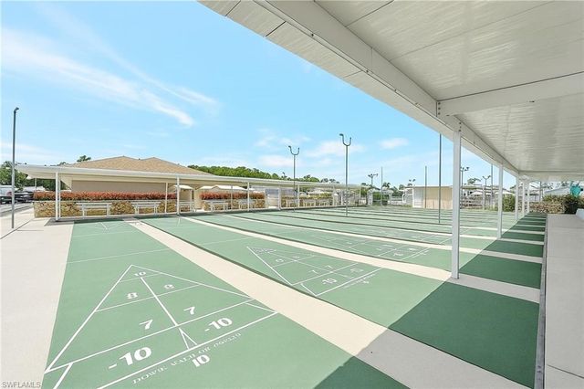 18 Fountain View BLVD, North Fort Myers, FL 33903