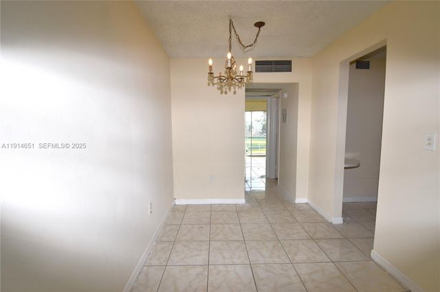 130 NE 202nd Ter S21, Miami Gardens, FL 33179