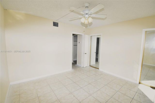 130 NE 202nd Ter S21, Miami Gardens, FL 33179