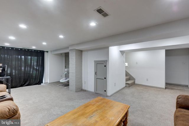 33 MILTON AVE, Westminster, MD 21157