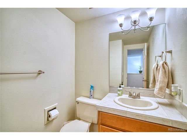 311 Wadsworth Ct, Longmont, CO 80504