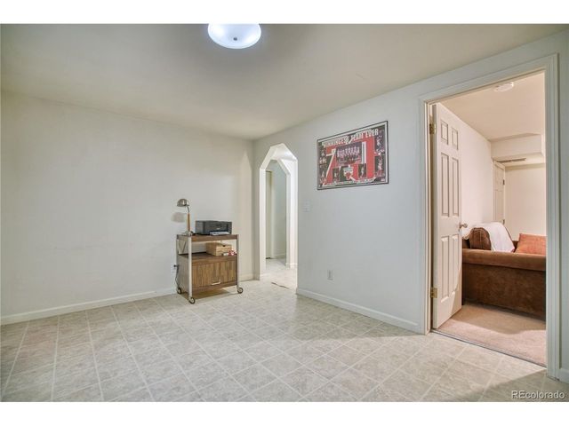 311 Wadsworth Ct, Longmont, CO 80504