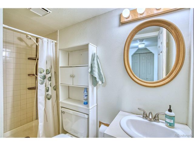 311 Wadsworth Ct, Longmont, CO 80504
