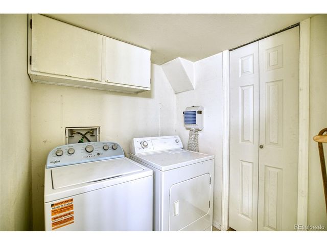 311 Wadsworth Ct, Longmont, CO 80504